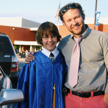 Sara Dobrik's brother David Dobrik and her father Mr. Pavo Dobrik.